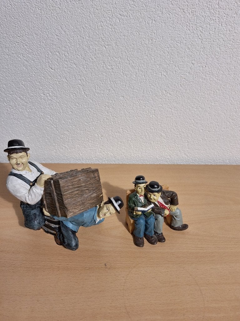 LAUREL & HARDY beeldjes, Verzamelen, Ophalen, Zo goed als nieuw