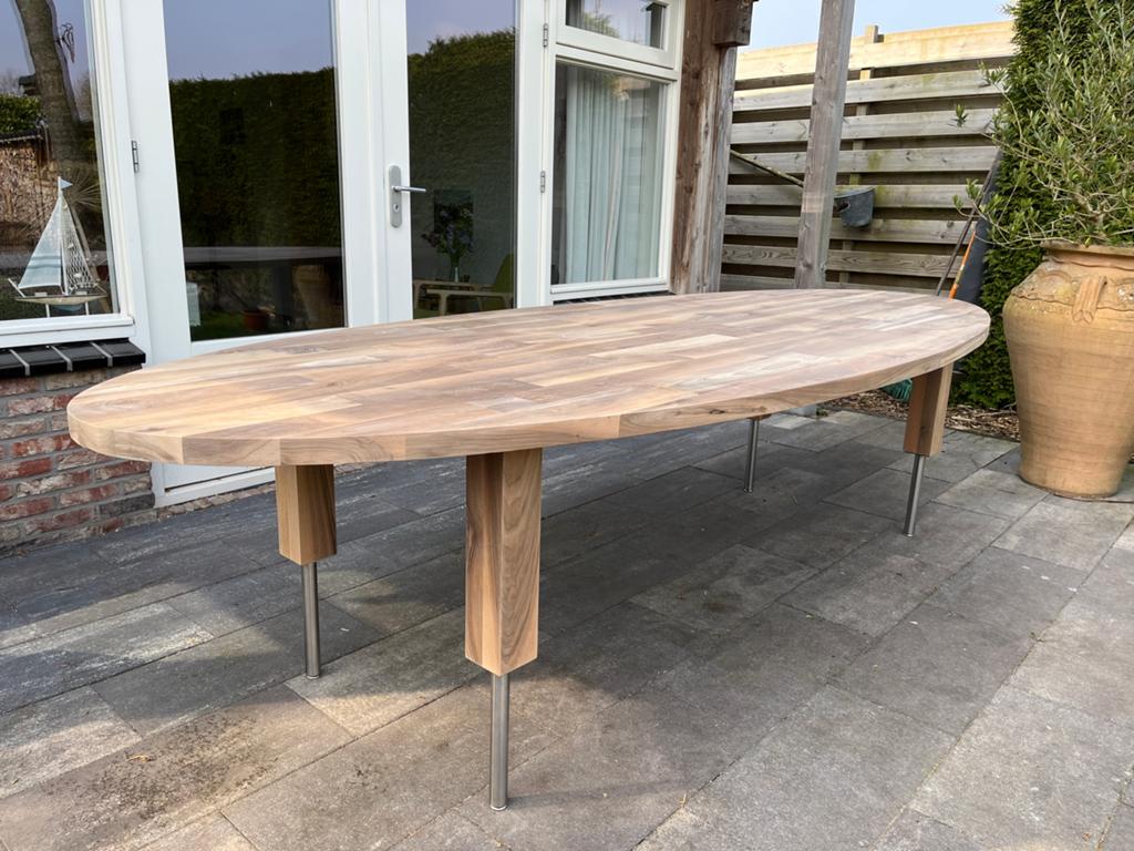 In nieuwe staat Jelle eettafel van Pilat & Pilat, 200 cm of meer, Zo goed als nieuw, 75 cm of meer, Rechthoekig