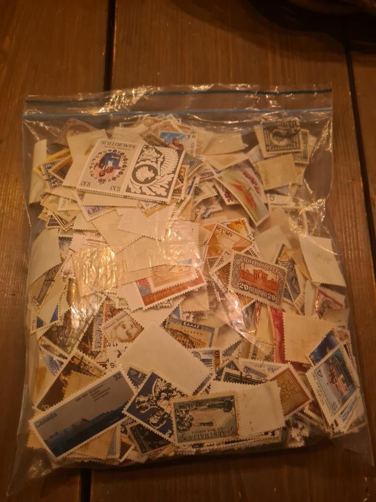 Zak met postzegels, Postzegels en Munten, Postzegels | Volle albums en Verzamelingen, Ophalen of Verzenden