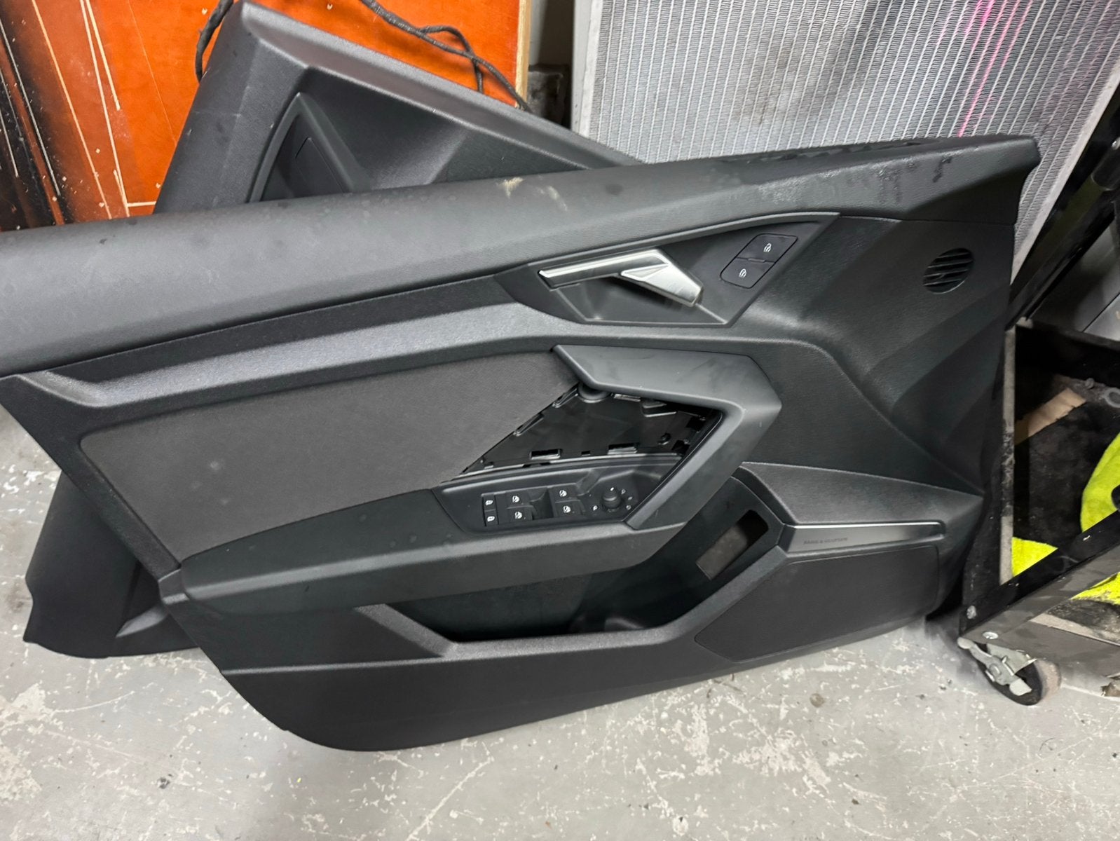 Audi a3 deurpanelen met B&O bj 2023, Ophalen of Verzenden, Gebruikt, Audi