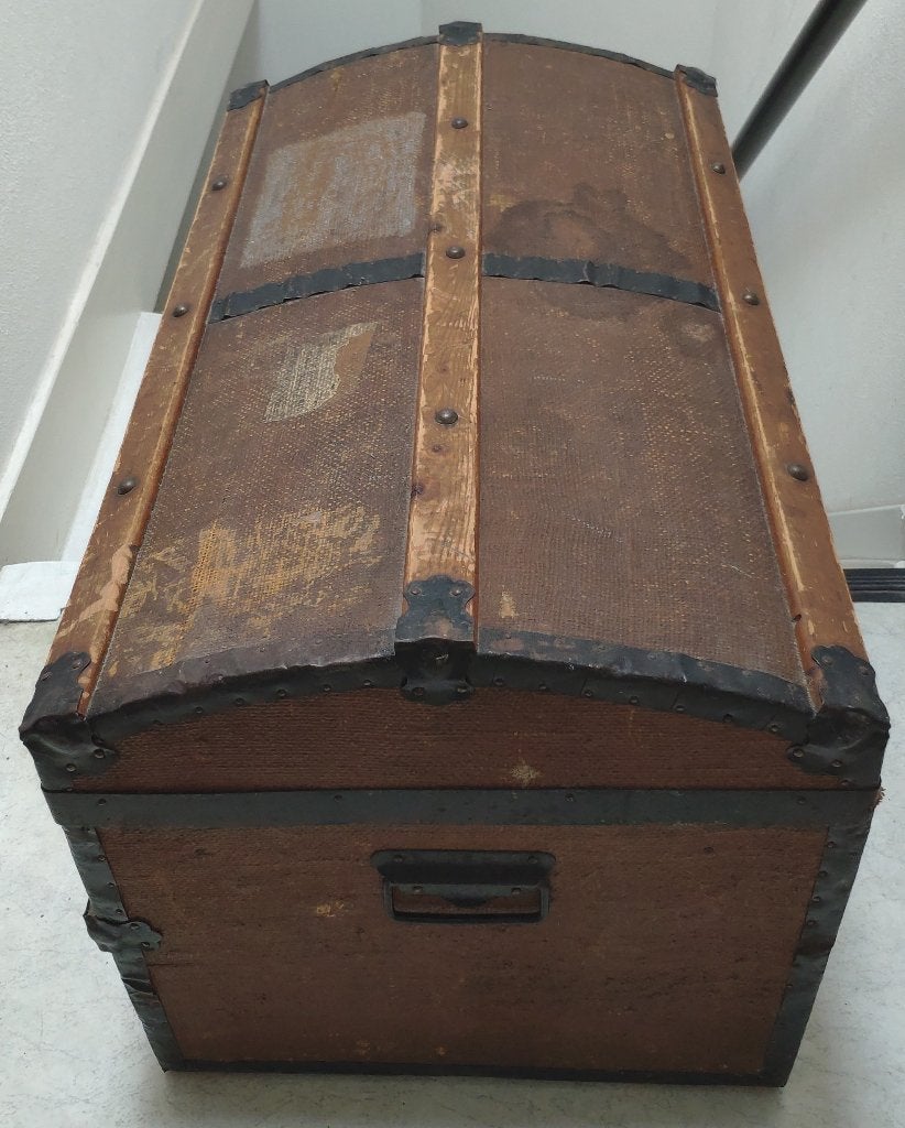 Antieke hutkoffer houten scheepskist gebogen deksel, Ophalen, Gebruikt, 75 tot 100 cm