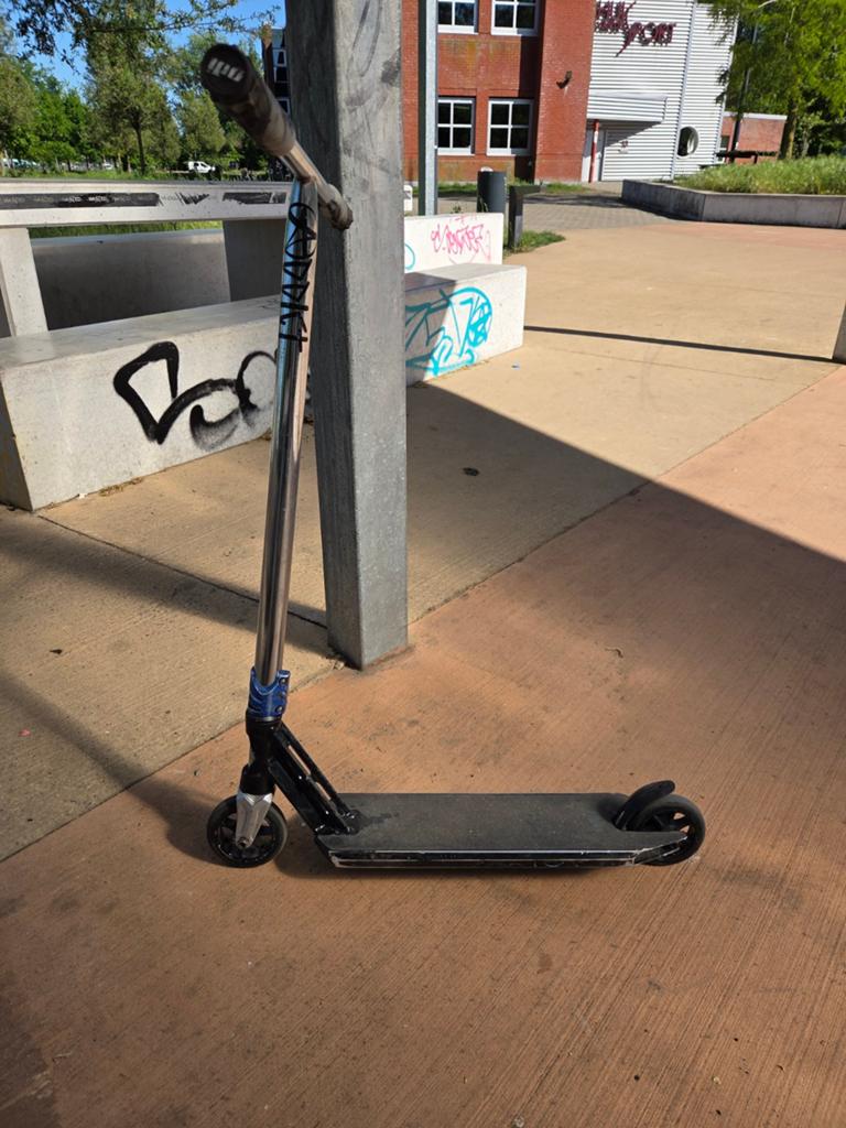 Custom stuntstep fuzion, Fietsen en Brommers, Steps, Ophalen of Verzenden, Gewone step