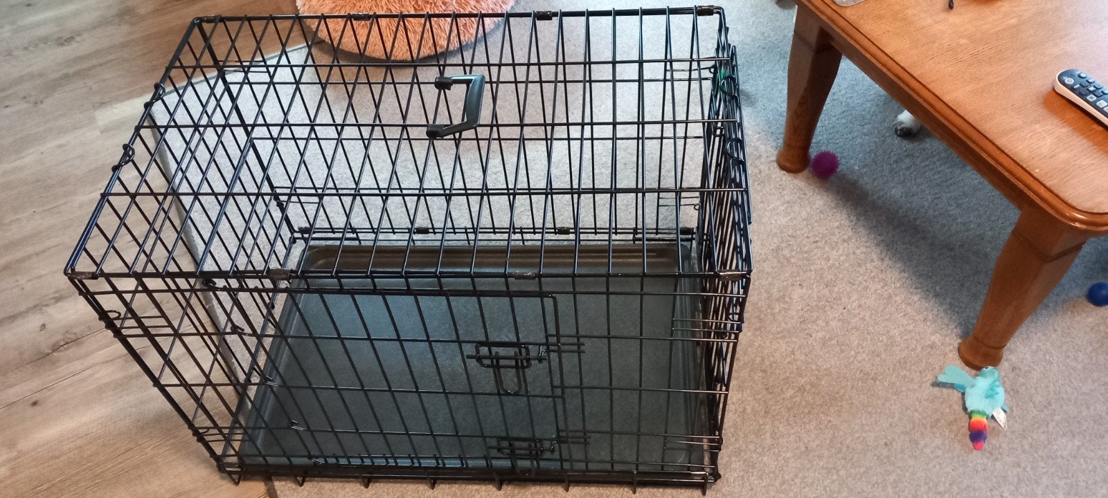 Nette benche, Dieren en Toebehoren, Hondenhokken, Ophalen, Zo goed als nieuw, Minder dan 65 cm