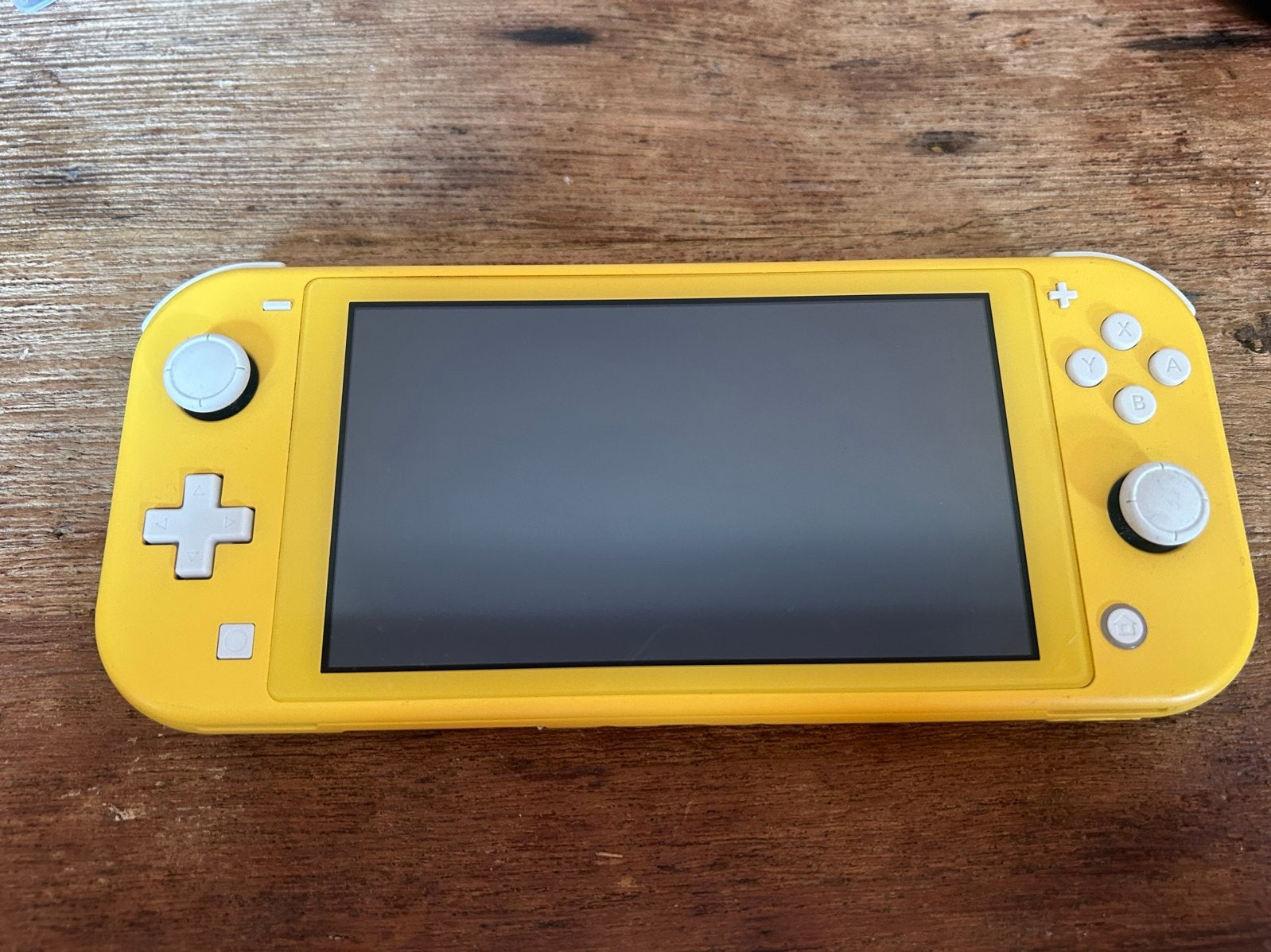 Nintendo Switch Lite Geel - Nauwelijks gebruikt, Spelcomputers en Games, Spelcomputers | Nintendo Switch, Ophalen, Zo goed als nieuw