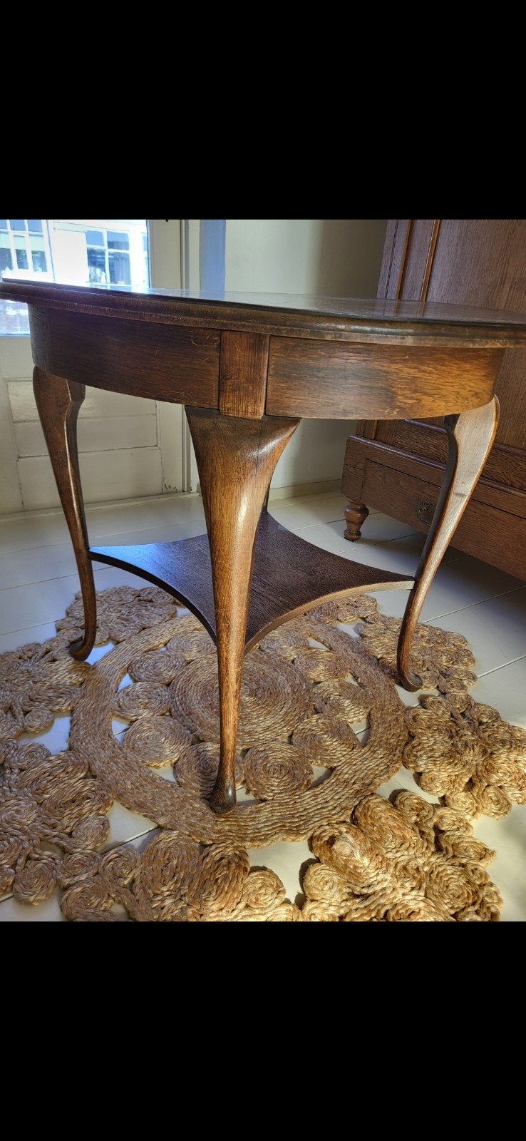 Antiek rond houten tafeltje, Ophalen