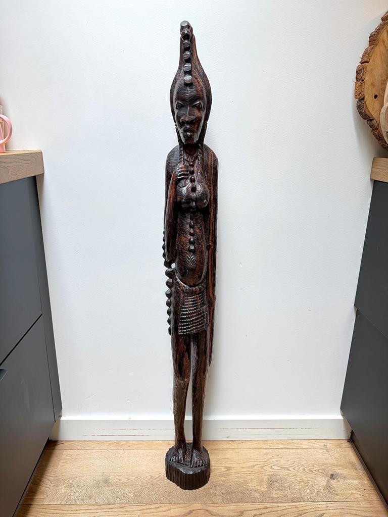 Groot Afrikaans houten beeld 127CM, tribal art Nigeria 7,4kg, Houtsnijwerk, Ophalen of Verzenden, 1 meter - 2 meter, Handgemaakt