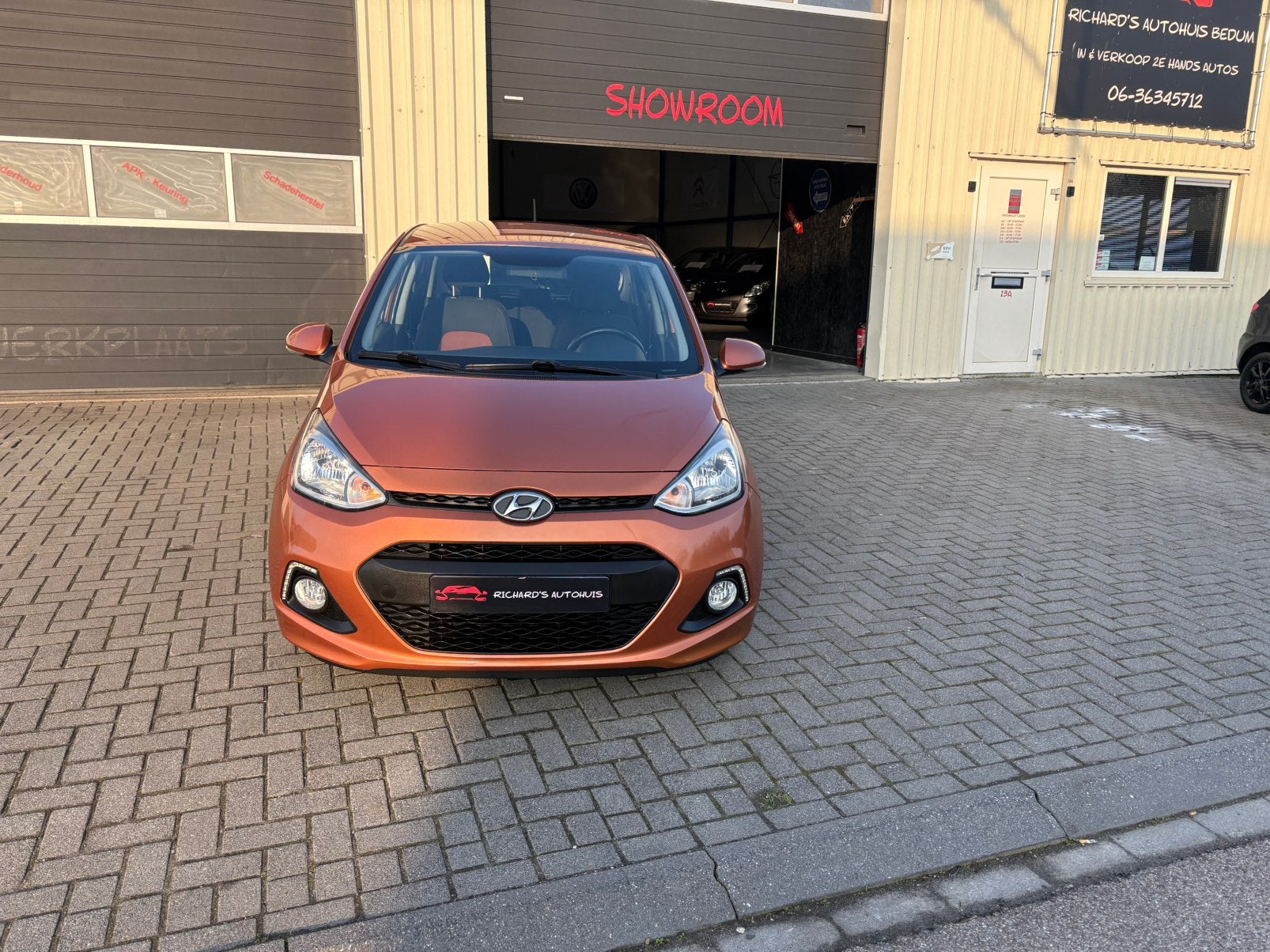 Hyundai i10 1.0i-Motion 2014,Airco,bleutooth,lm velgen, Auto's, Voorwielaandrijving, Euro 5, Stof, Zwart