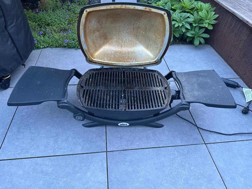 Weber elektrische barbecue met hoes, Tuin en Terras, Elektrische barbecues, Ophalen, Gebruikt