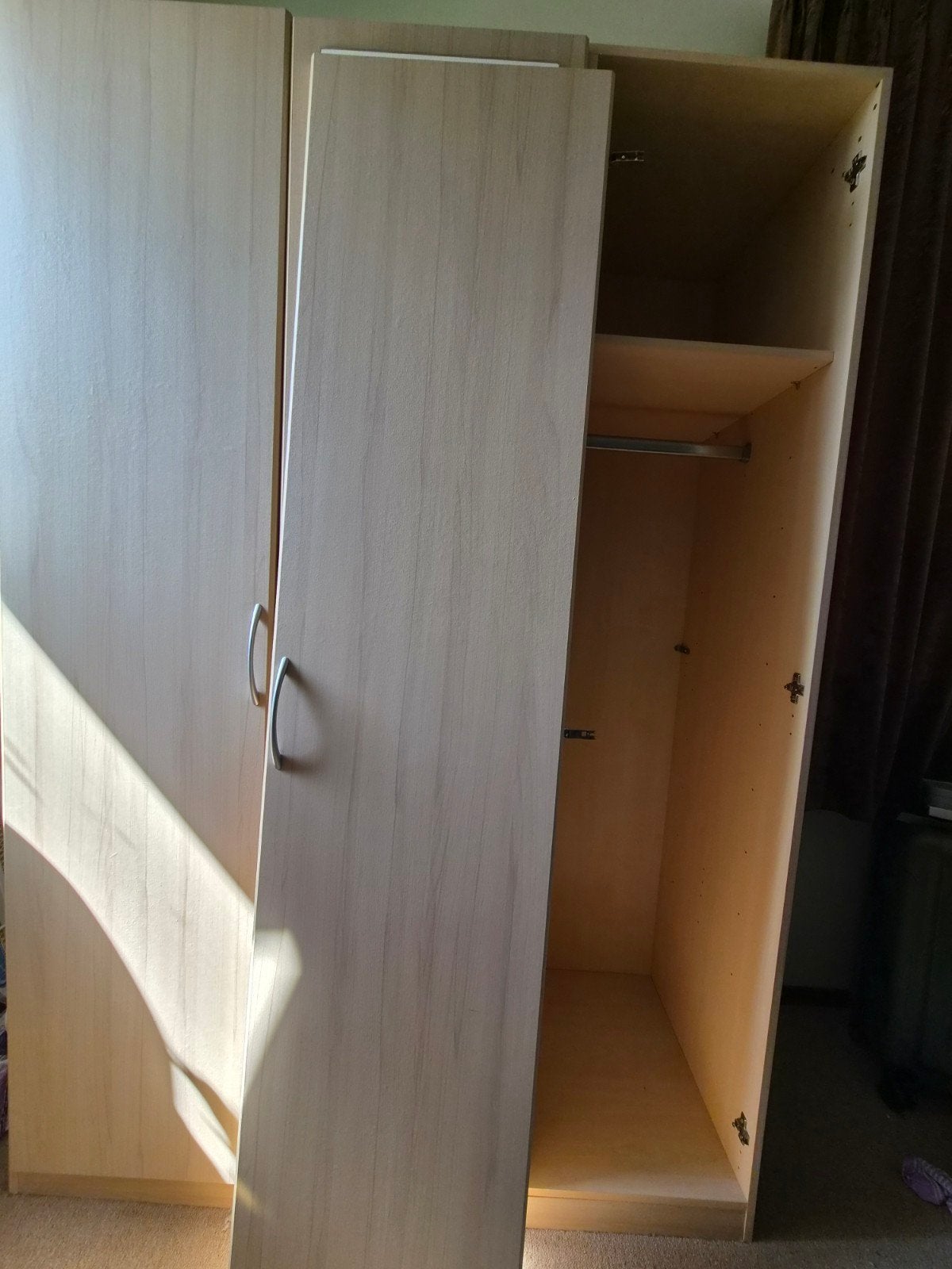 Kledingkast, Ophalen, Gebruikt, 100 tot 150 cm, Meerdere deuren