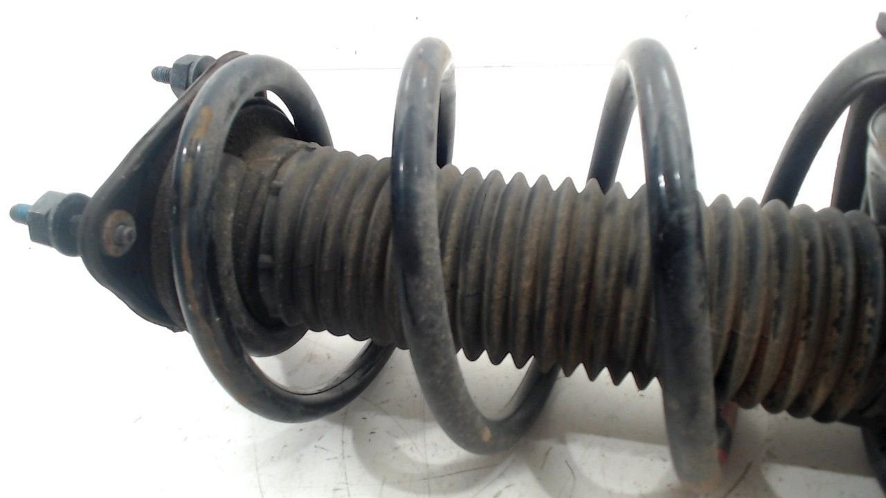 Veerpoot rechts voor Volvo V40, Auto-onderdelen, Onderdelen@venauto.nl, Van der Ven Autorecycling B.V., Gebruikt, Ettenseweg 76, 4706 PB Roosendaal, The Netherlands