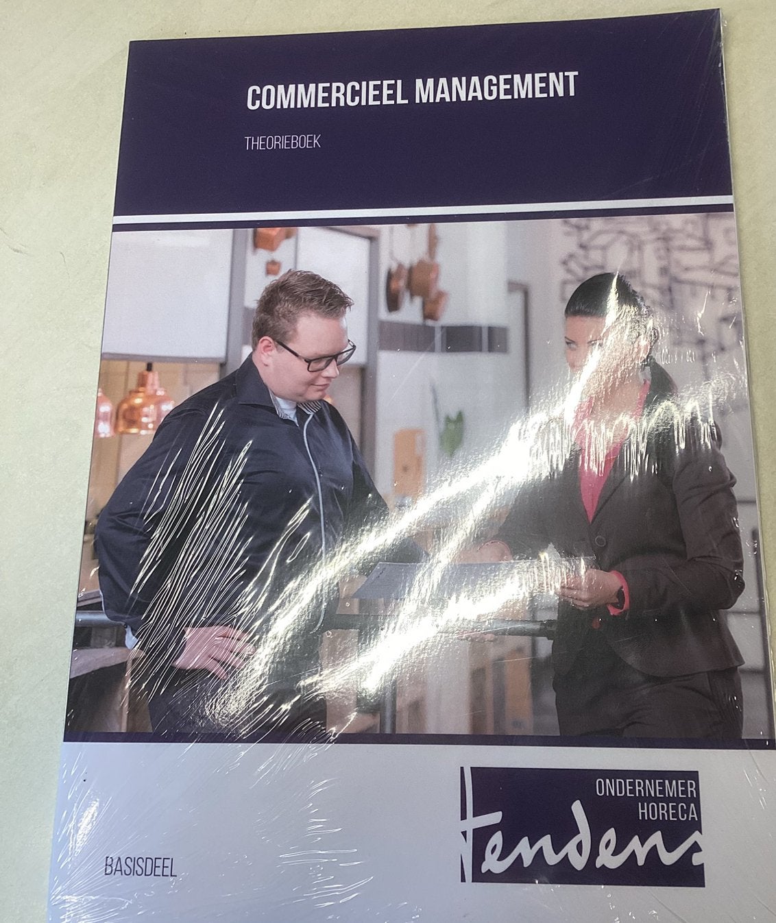 Commercieel management theorieboek, Boeken, Ophalen of Verzenden, Nieuw, MBO