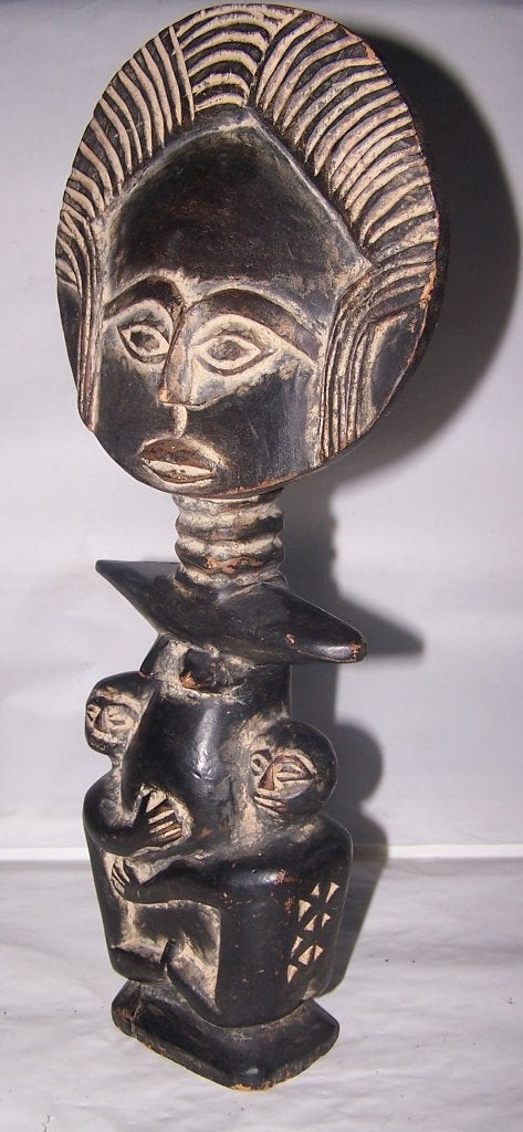 Mooie Akuaba pop. Vruchtbaarheid symbool Ashanti volk Ghana., Hout, Gesneden, Afrika, 35 cm