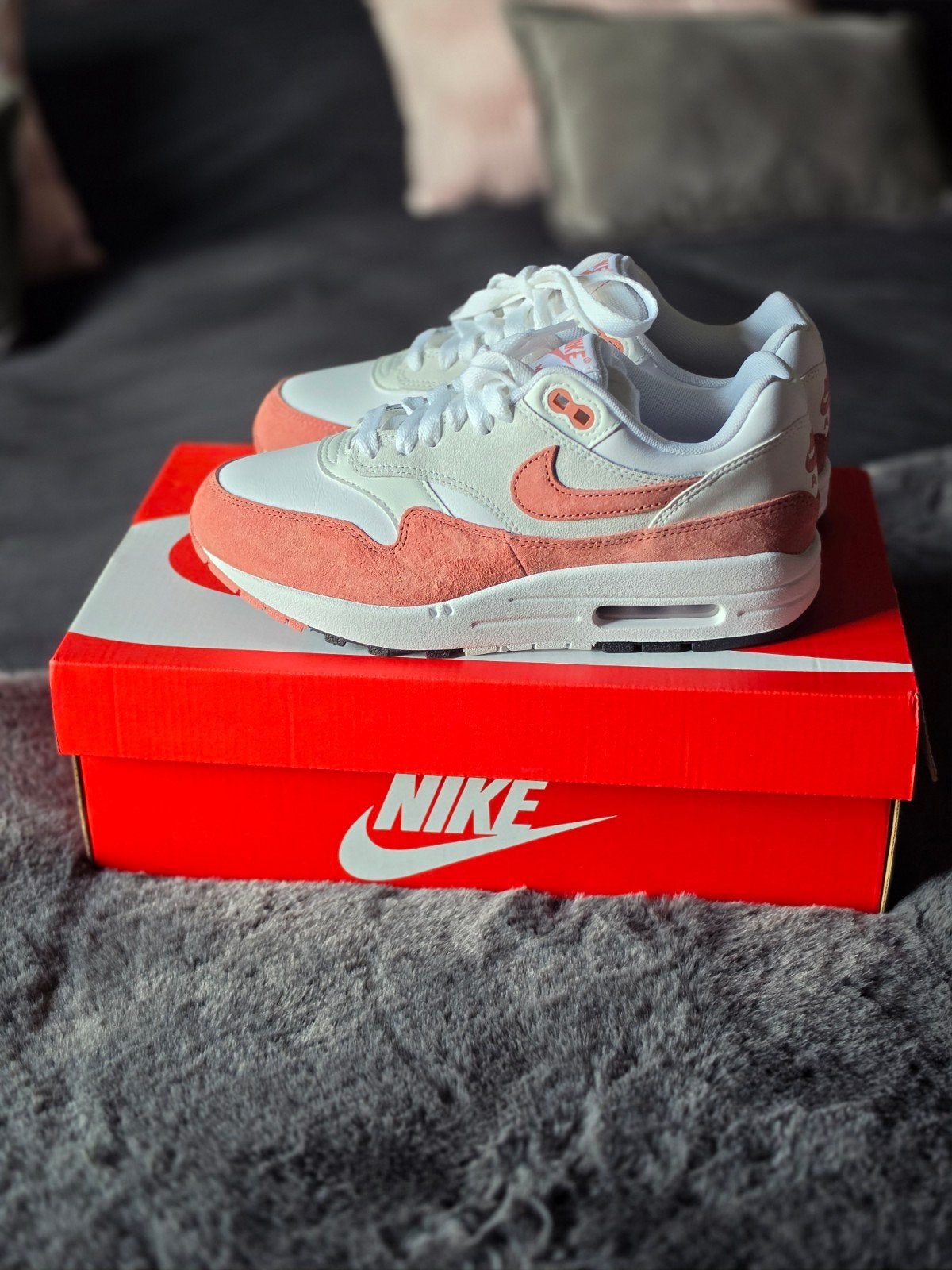 Nike Air Max 1 '87 Canyon Pink maat 38 – NIEUW, Wit, Nieuw, Ophalen of Verzenden, Nike air max