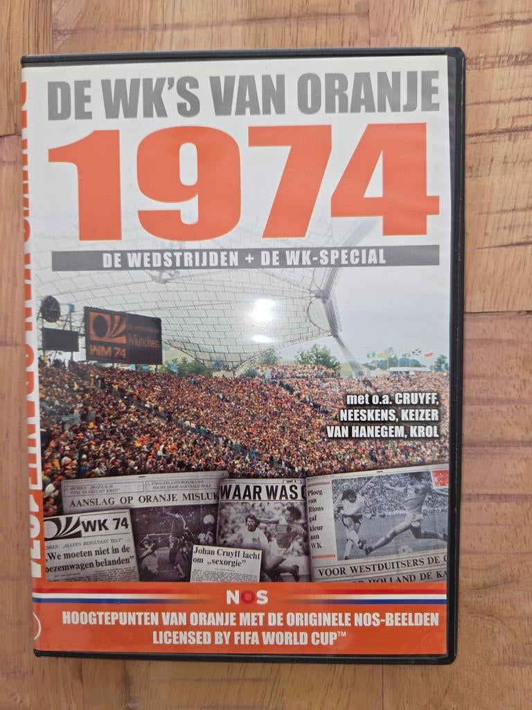 DVD "De wk's van Oranje 1974", Cd's en Dvd's, Dvd's | Sport en Fitness, Alle leeftijden, Ophalen of Verzenden, Voetbal
