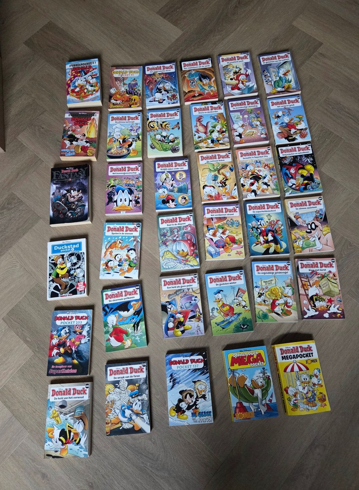 Donald Duck pockets, Boeken, Complete serie of reeks, Ophalen of Verzenden, Zo goed als nieuw