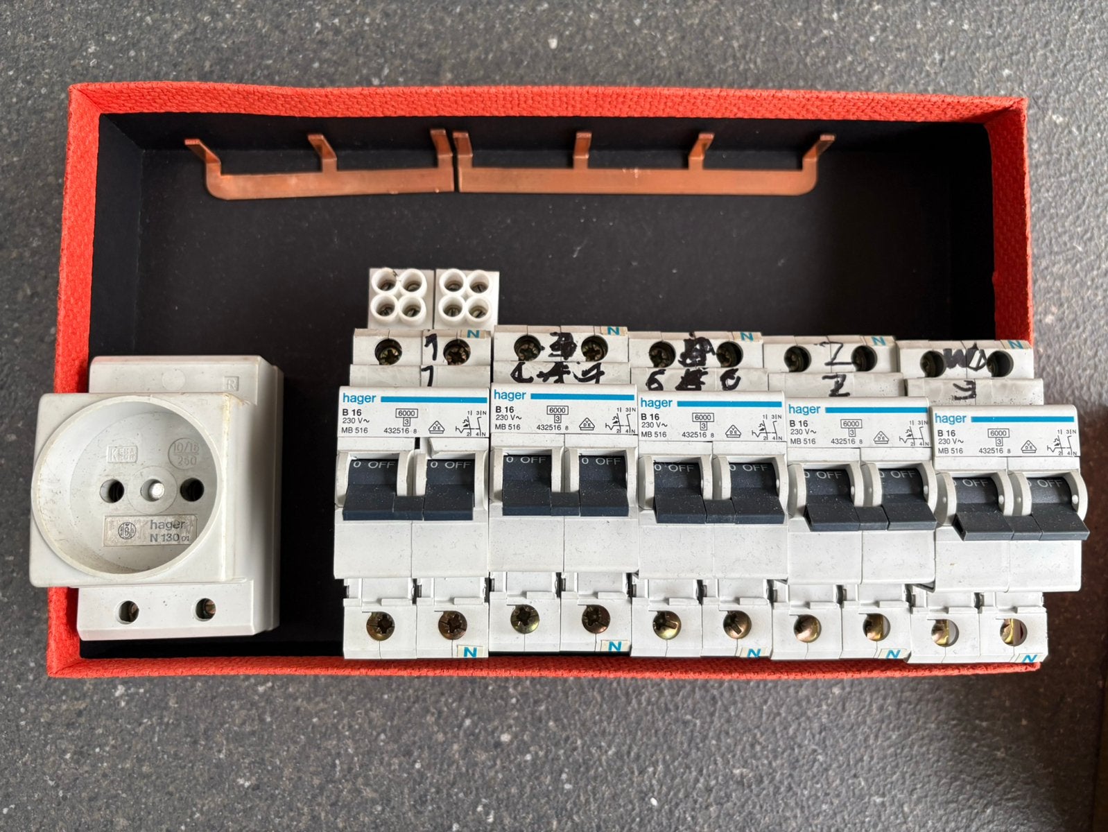 Hager ABB automaten 16A, Ophalen, Gebruikt, Hager, Installatieautomaat