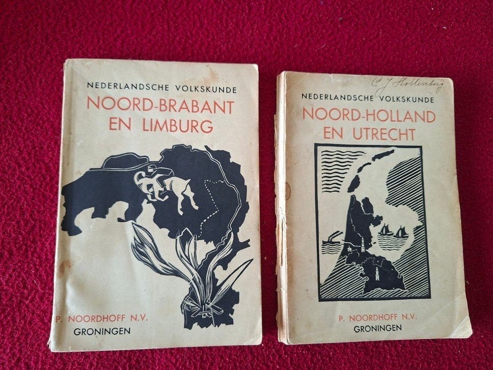 2 boekjes noord brabant& limburg en noord holland & utrecht, Ophalen of Verzenden, Gelezen