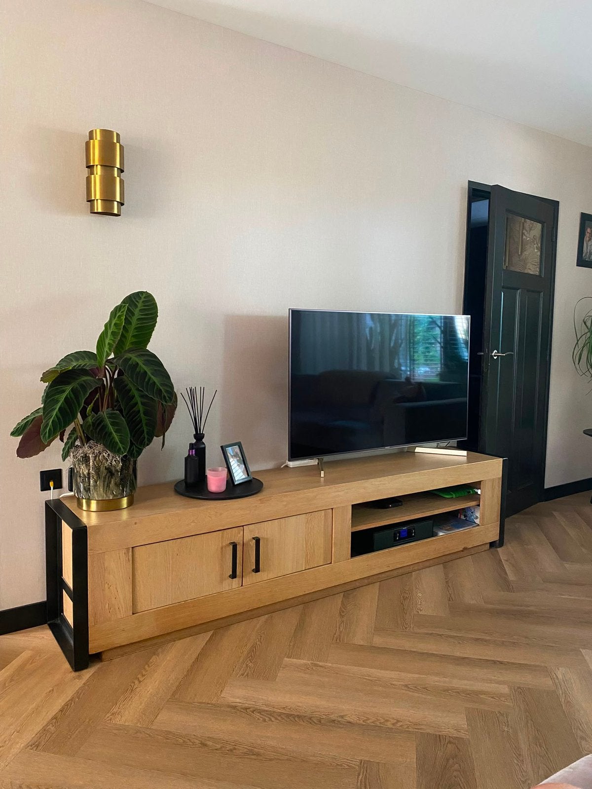Tv meubel, Ophalen, Eikenhout, Zo goed als nieuw, 200 cm of meer