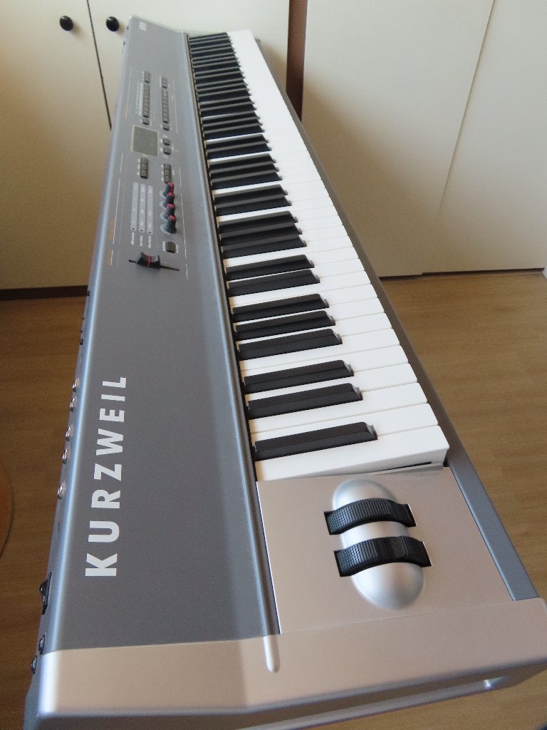 Kurzweil SP2X stage piano / synth, Muziek en Instrumenten, Synthesizers, 88 toetsen, Zo goed als nieuw, Met koffer of flightcase
