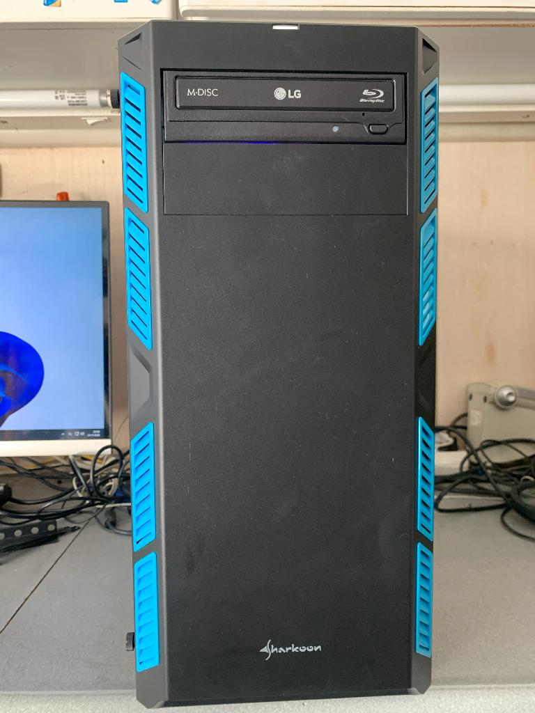 Game computer 8e Generatie i7-8700 CPU, 32Gb werk, 8Gb video, Computers en Software, 32 GB, Ophalen of Verzenden, Zo goed als nieuw
