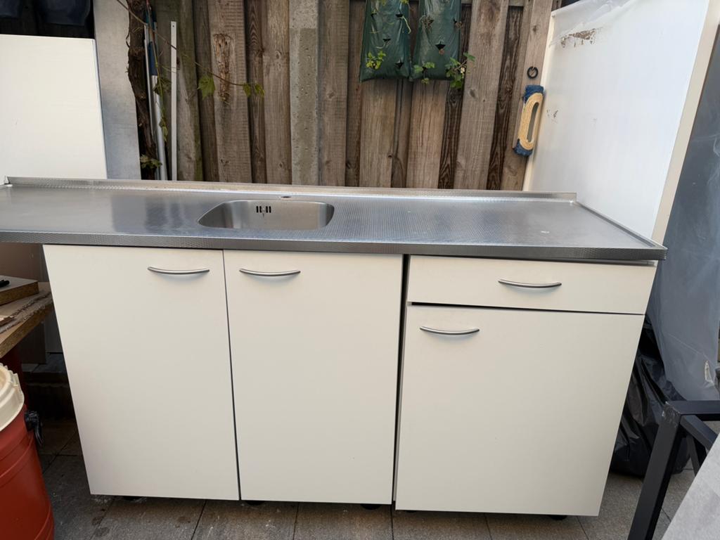Keukenkast! Mag direct opgehaald worden, Huis en Inrichting, Keuken | Complete keukens, Ophalen, Zo goed als nieuw, Wit, Enkelwandige keuken