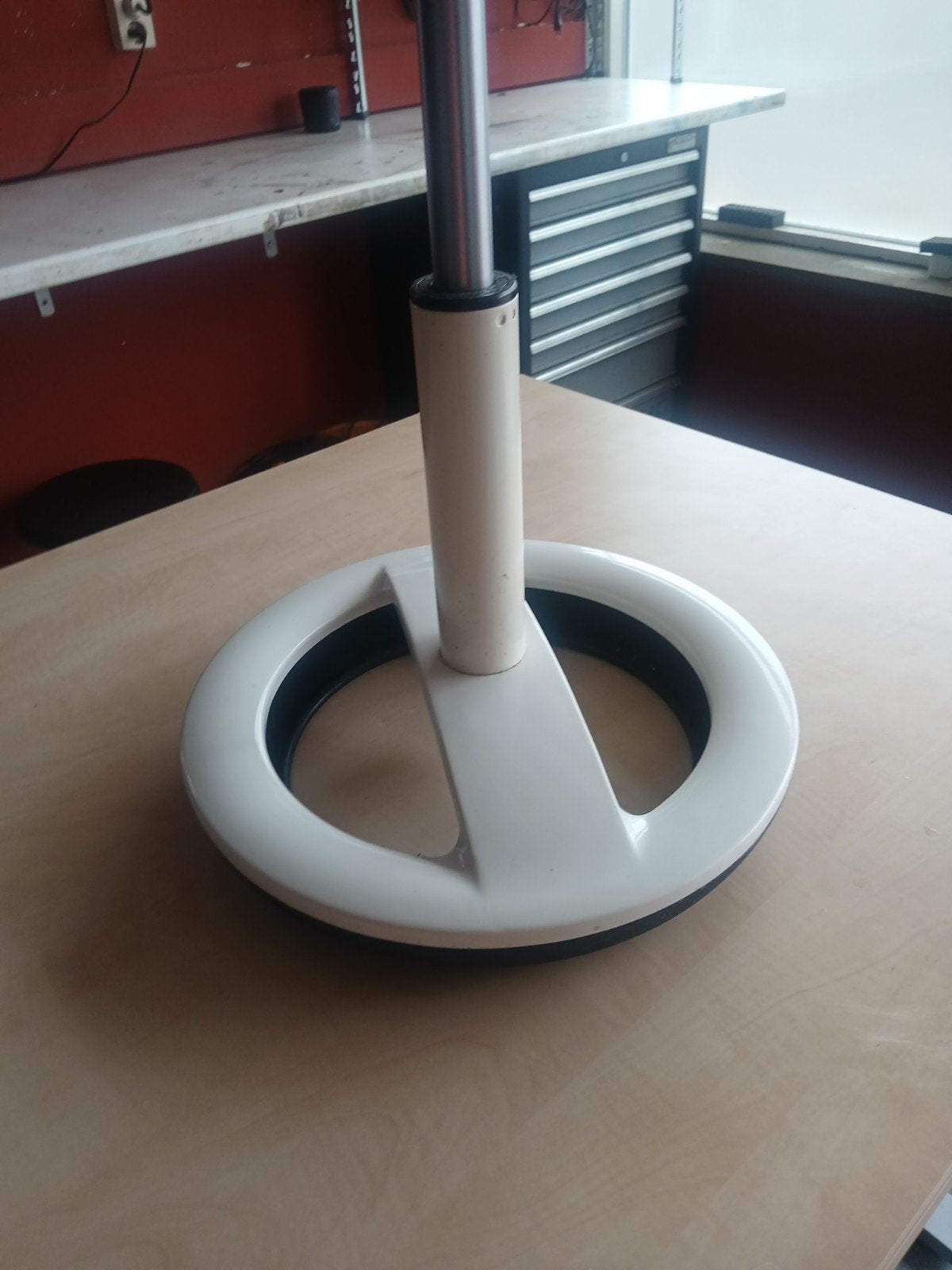 Wiebelkruk Ergonomisch kruk, Ophalen, Info@tommysmit.nl, Gebruikt, Staal