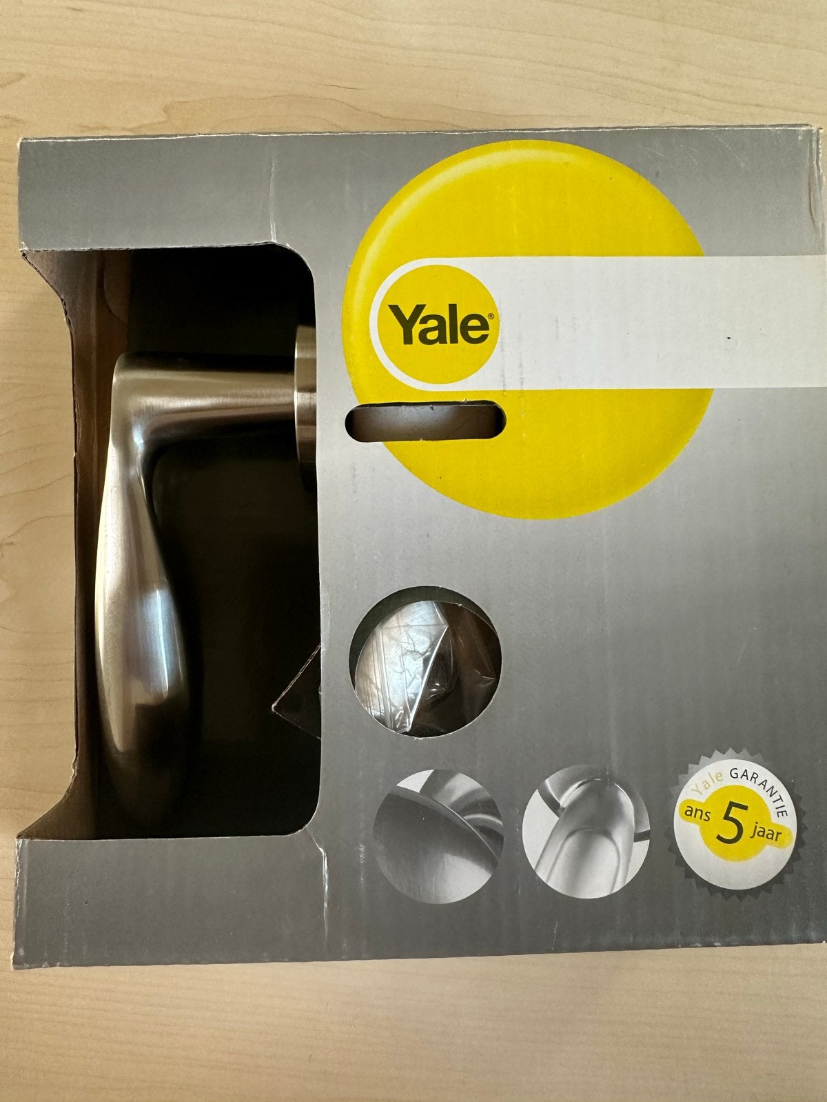 Yale Vita Deurkrukset Mat Vernikkeld - Nieuw in Doos, Ophalen of Verzenden, Nieuw, Rvs, Klink of Kruk
