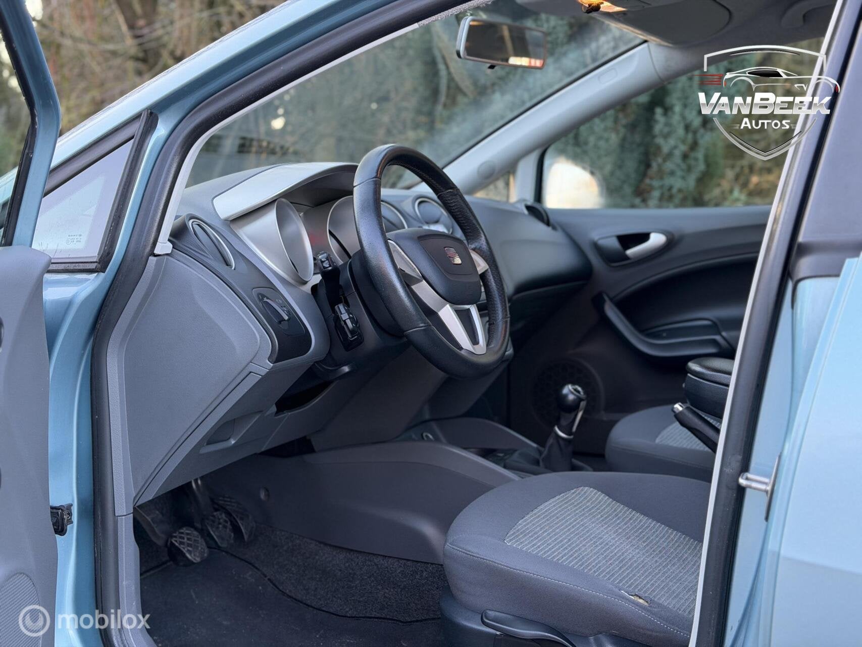 Seat Ibiza 1.2 Beat, Voorwielaandrijving, Elektrische ramen, Blauw, 1198 cc