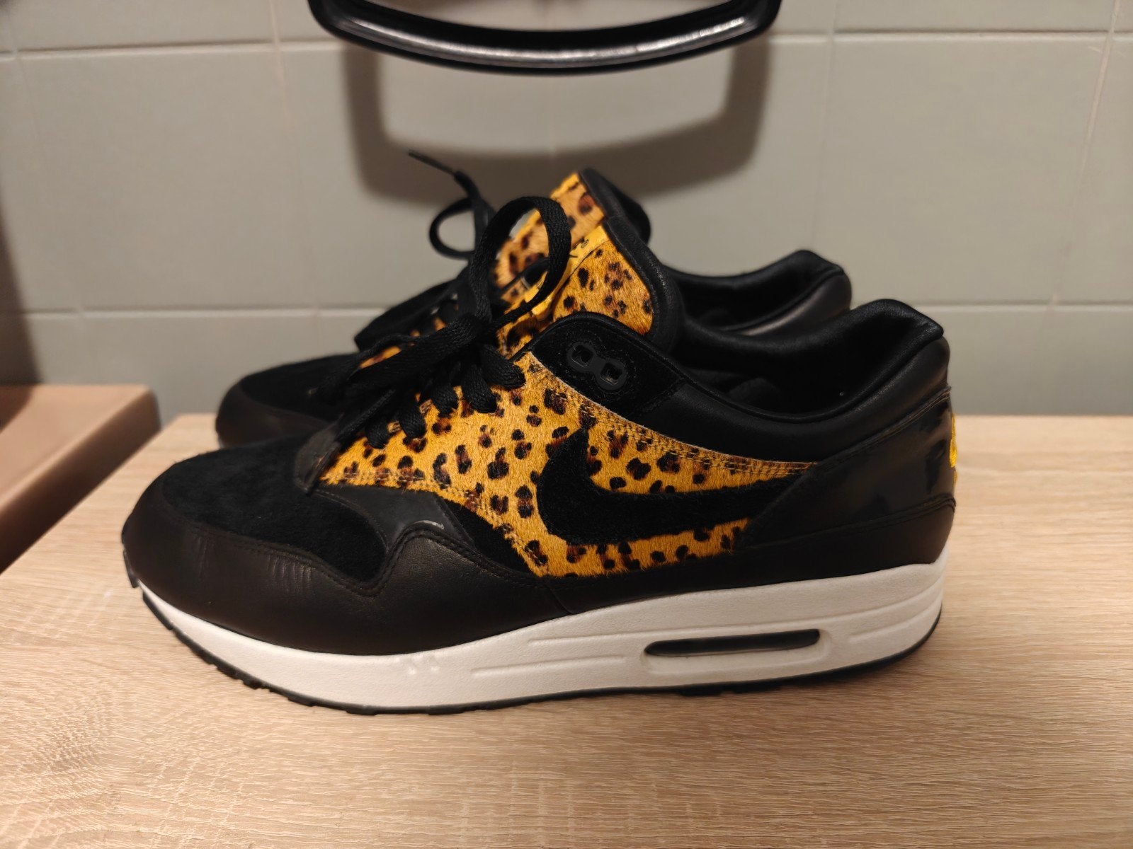 Nike Air Max 1 Beast Pack - Maat 44.5, Zwart, Nike, Ophalen of Verzenden, Sneakers of Gympen