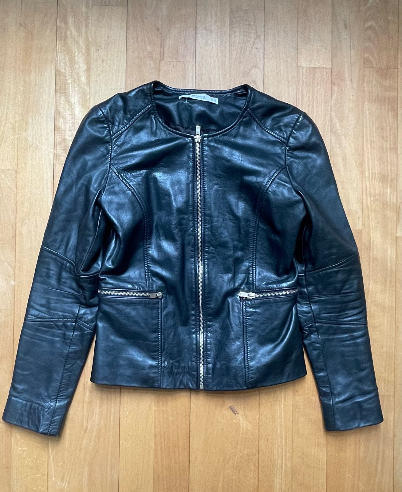 Zwarte leren jas Mango maat 36 - Zo goed als nieuw, Kleding | Dames, Jassen | Zomer, Zo goed als nieuw, Maat 36 (S), Zwart, Verzenden