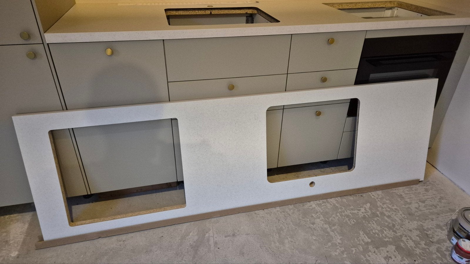 Ikea maatwerk keukenwerkblad steenmotief, Huis en Inrichting, Keuken | Keukenelementen, Ophalen, Zo goed als nieuw, 200 cm of meer