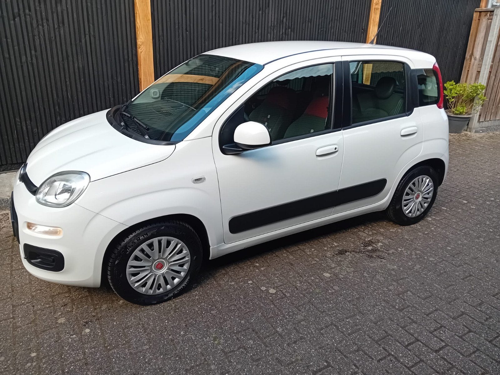 Fiat Panda 0.9 Twinair 44KW 2014 Wit, Auto's, Fiat, Voorwielaandrijving, 31 €/maand, Panda, Wit