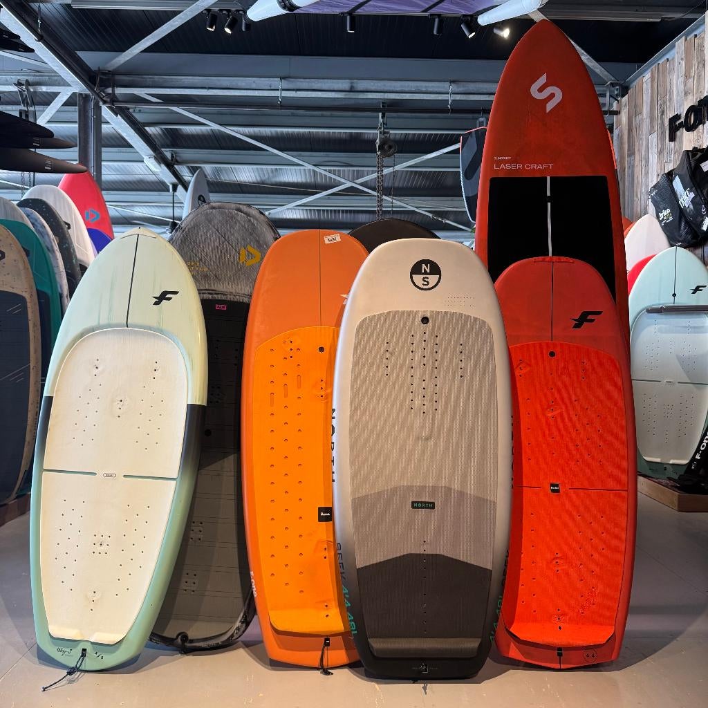 F- One / Duotone / Apple tree - foil surfboards, Watersport en Boten, Wingsurfen, Ophalen of Verzenden, Zo goed als nieuw, Wingsurf-board