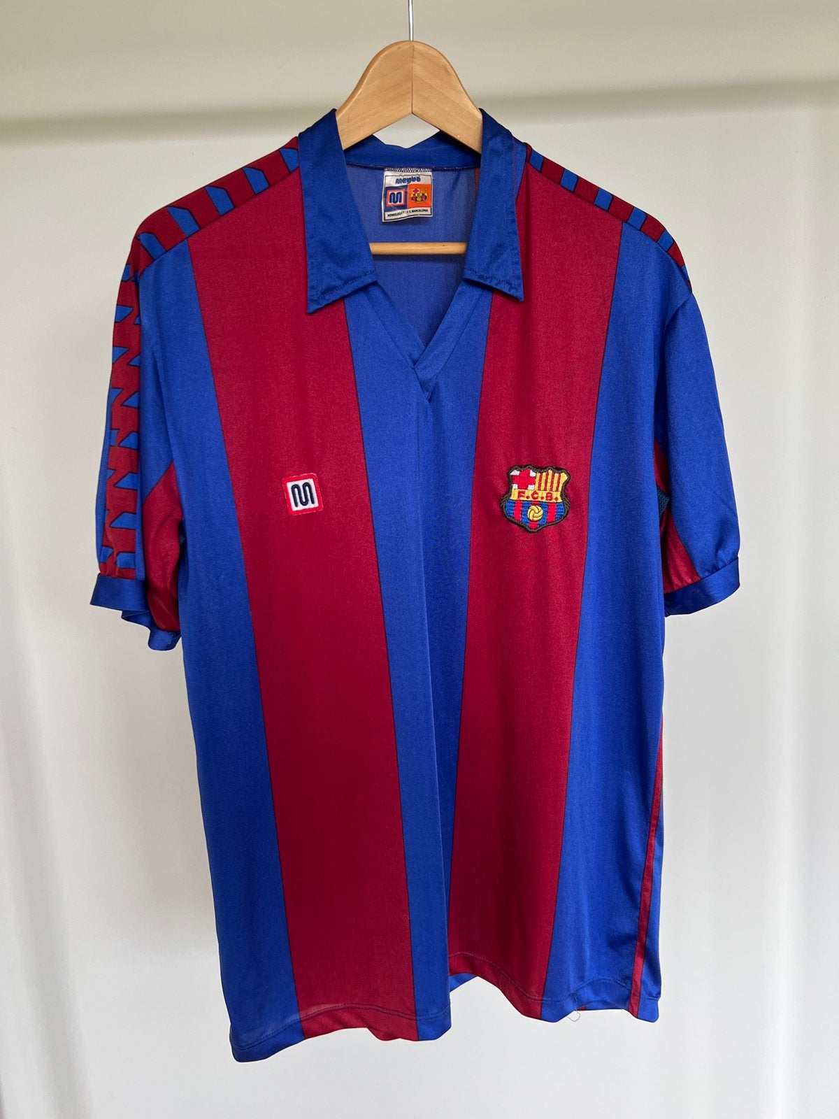 Vintage FC Barcelona Meyba shirt jaren 80 maat G, Sport en Fitness, Ophalen of Verzenden, Zo goed als nieuw, Shirt