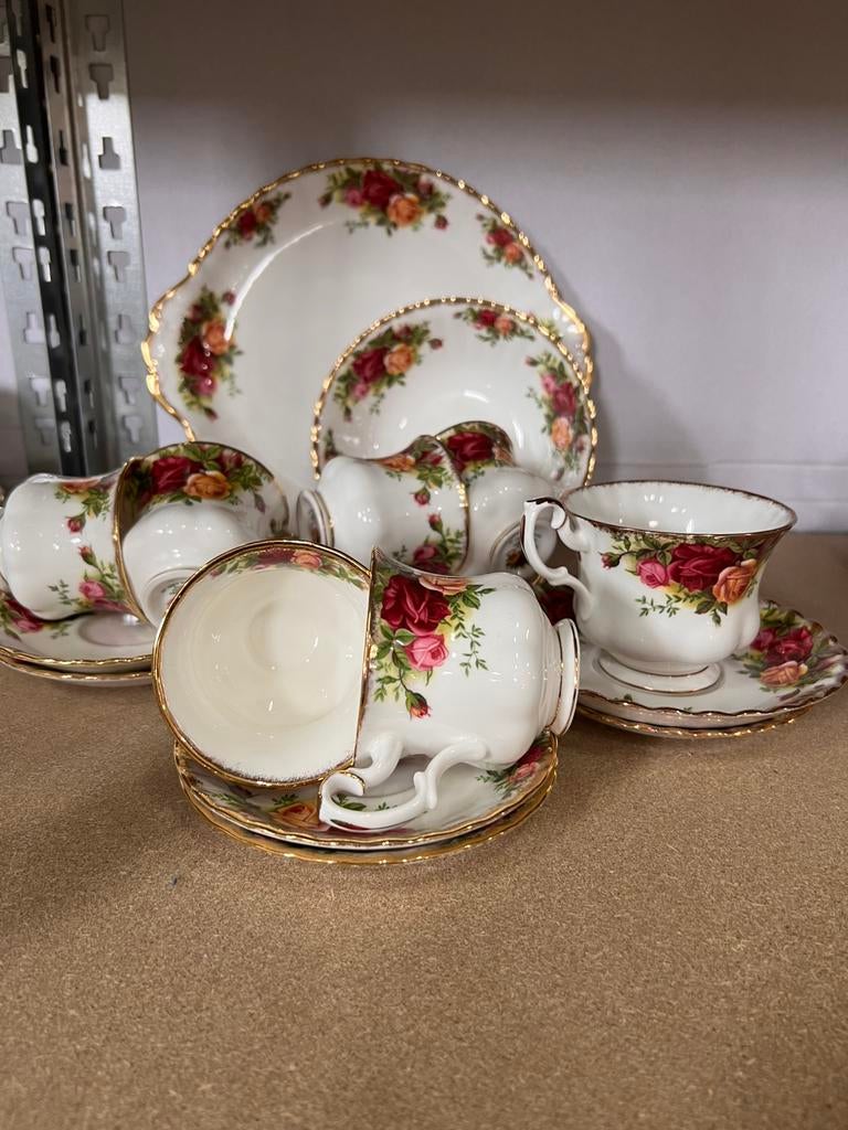 Royal Albert Old Country Roses tea set Bone China, Ophalen of Verzenden