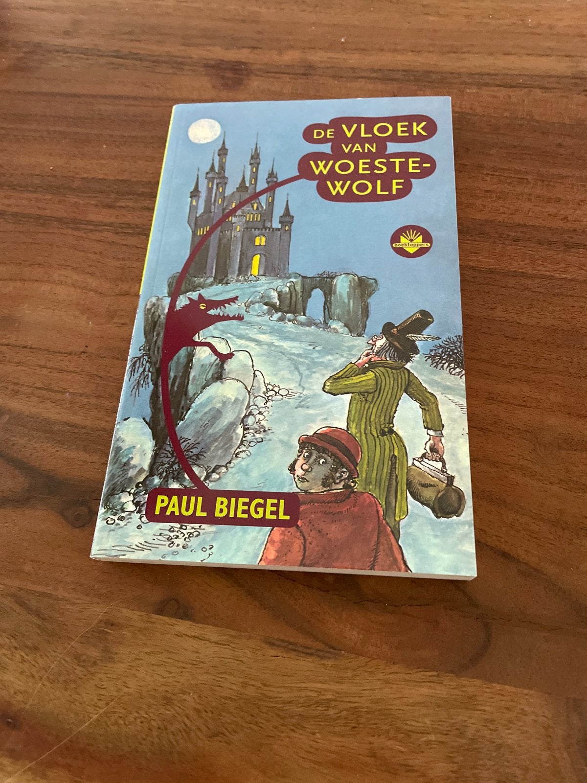 De Vloek van Woeste-Wolf - Paul Biegel, Ophalen of Verzenden, Gelezen, Sprookjes