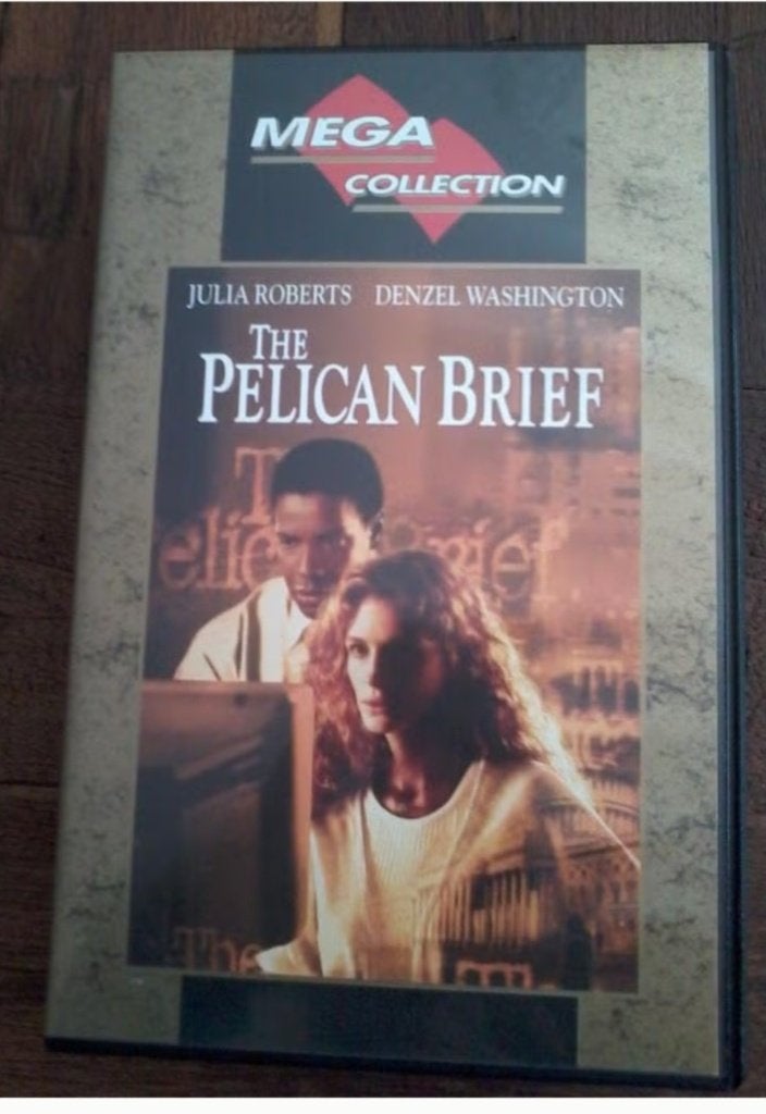 VHS Video Film The Pelican Brief Denzel Washington ( Jola ), Nederlands ondertiteld, Engels, Vanaf 16 jaar, Ophalen of Verzenden