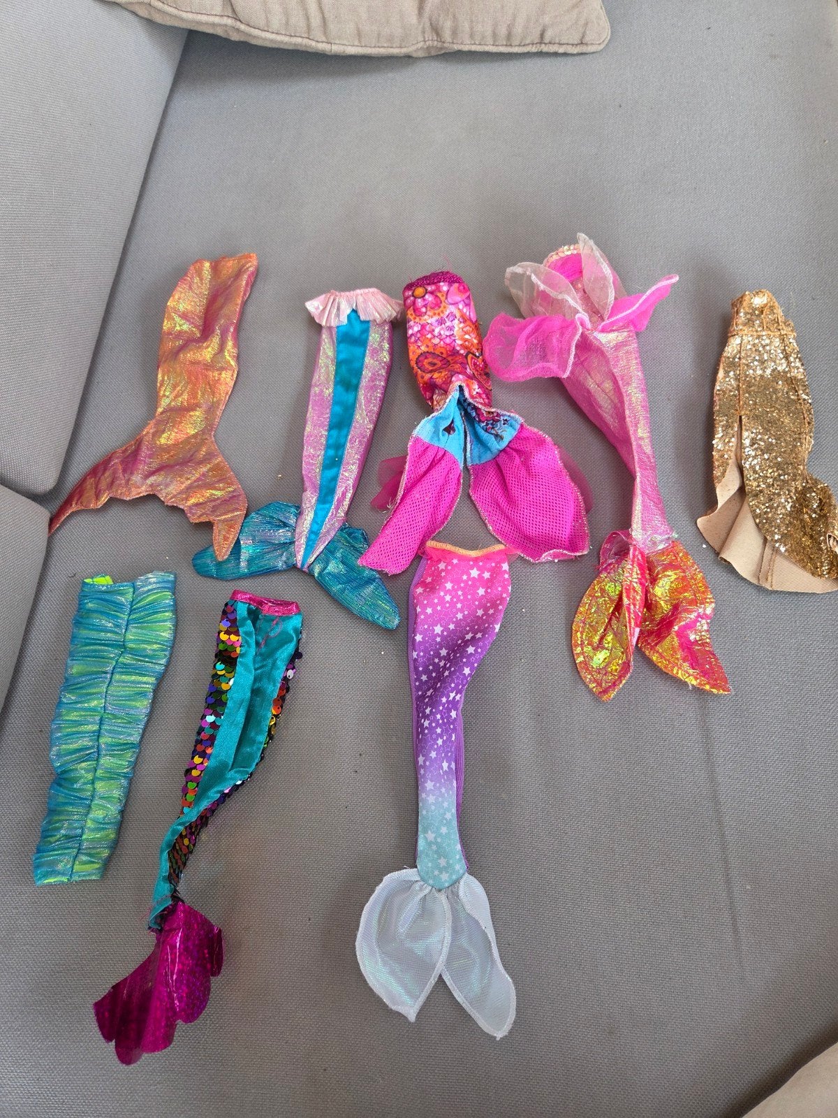 barbie mermaid zeemeerminnen, Verzenden, Zo goed als nieuw, Kleertjes