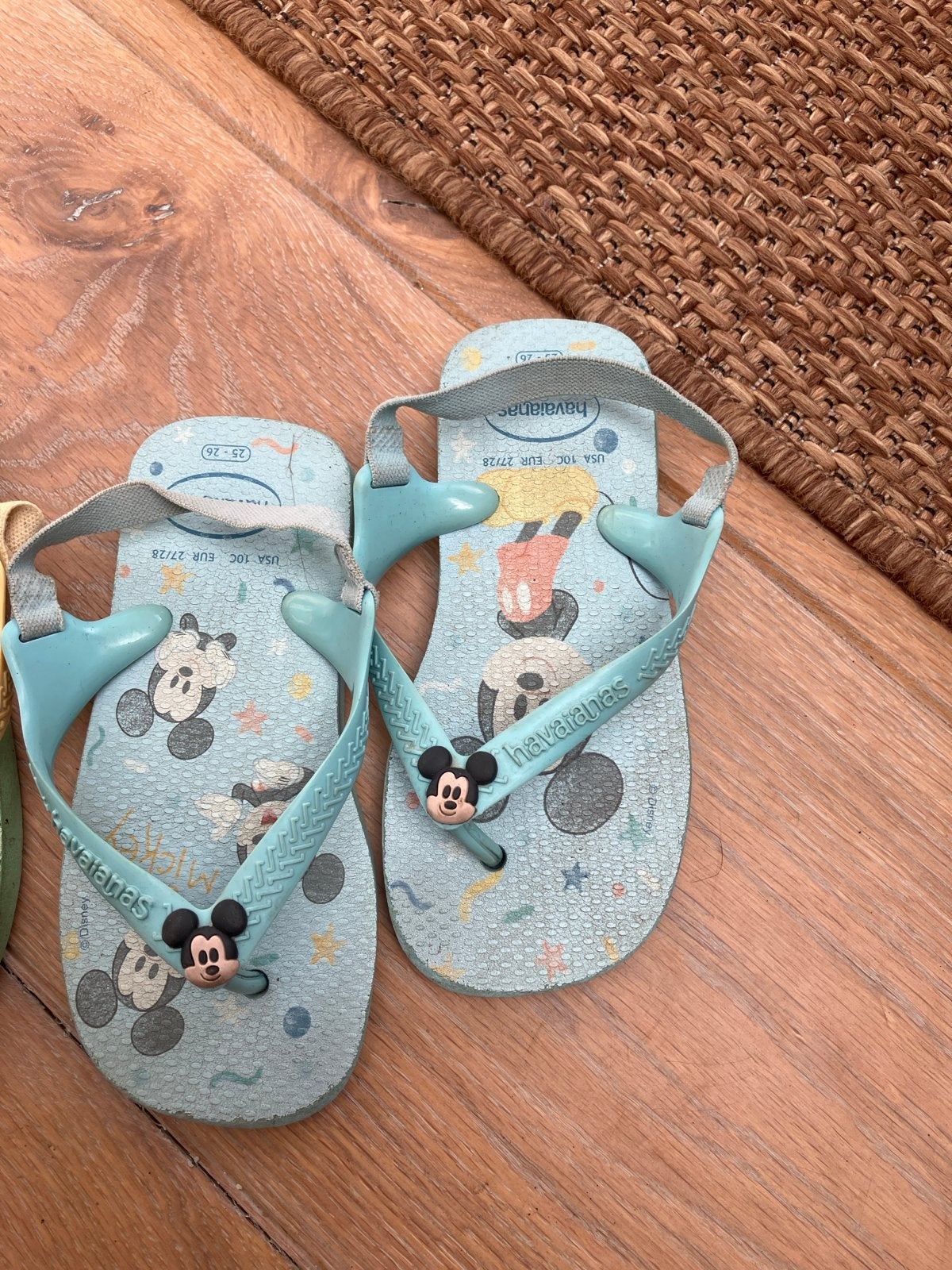 Leuke blauwe Havaianas slippertjes met bandjes mt 25/26, Jongen of Meisje, Overige typen, Ophalen of Verzenden, Zo goed als nieuw