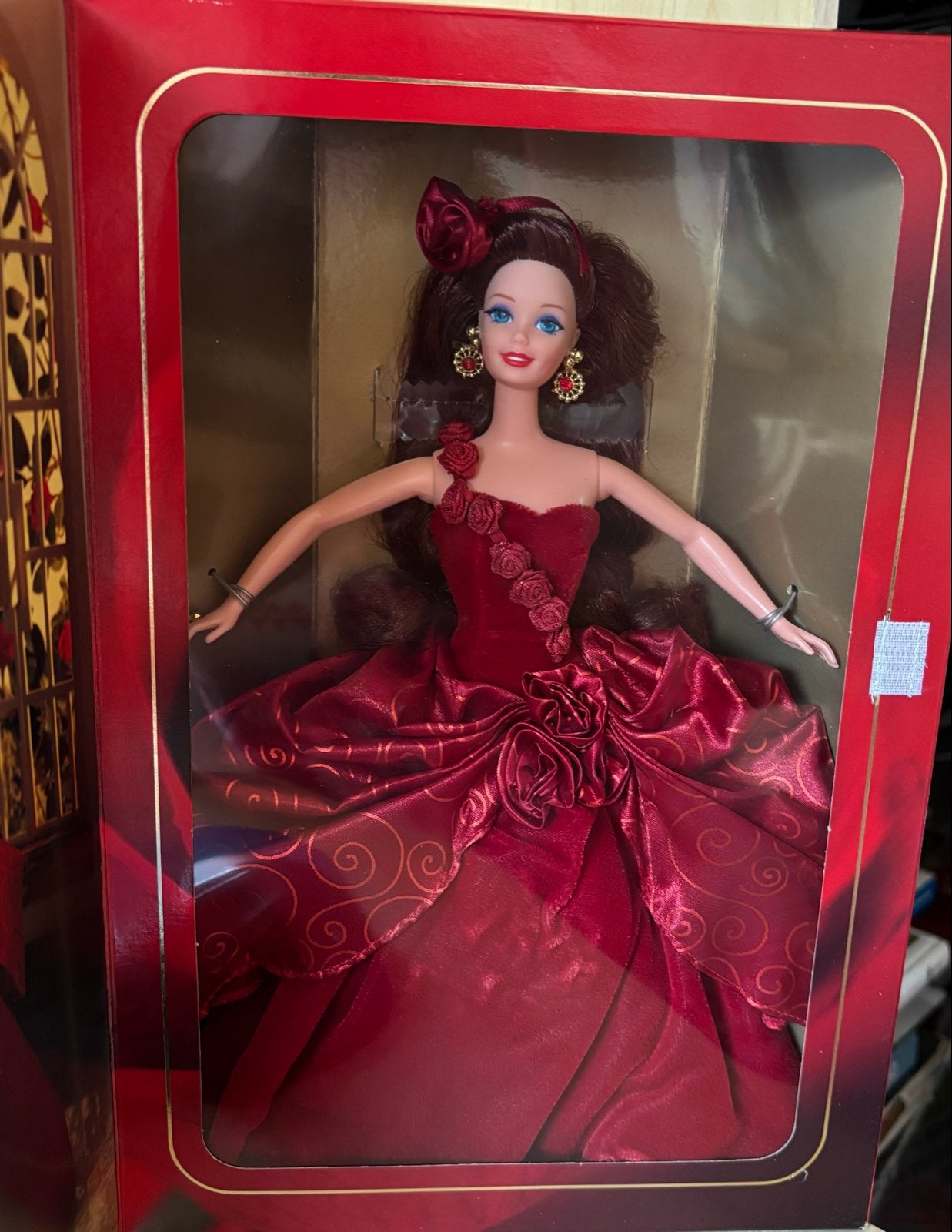 Radiant Rose Barbie NRFB, Ophalen of Verzenden, Zo goed als nieuw, Fashion Doll