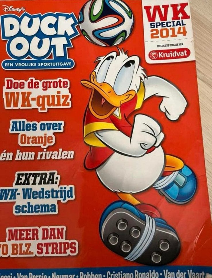 Walt Disney Studios – Duck out WK special 2014, Eén stripboek, Ophalen of Verzenden, Gelezen