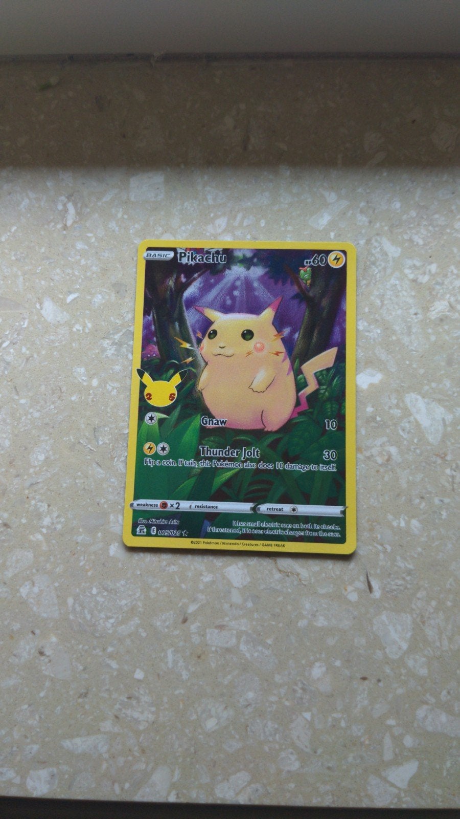 Pikachu Celebrations 25th Anniversary Pokémon Kaart, Ophalen of Verzenden, Zo goed als nieuw, Losse kaart, Foil