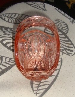 oud roze glas / bon bon schaaltjes / mandje - puntgaaf, Antiek en Kunst, Ophalen of Verzenden
