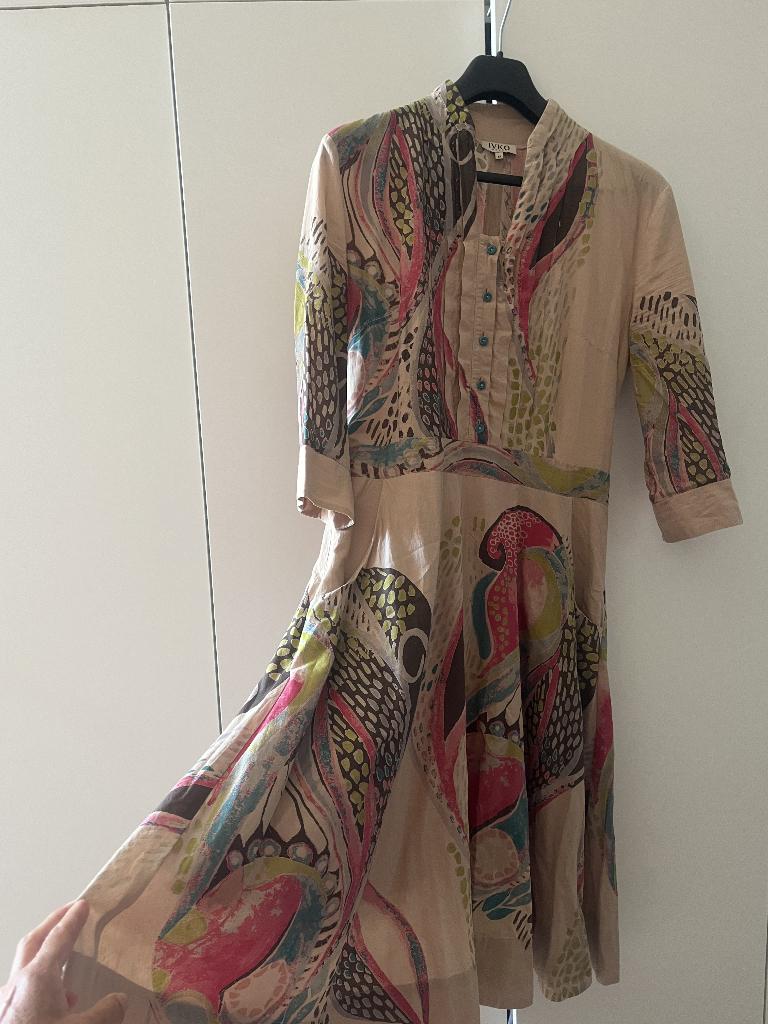 Ivko midi jurk 42/44, Kleding | Dames, Jurken, Overige kleuren, Maat 42/44 (L), IVKO, Ophalen of Verzenden