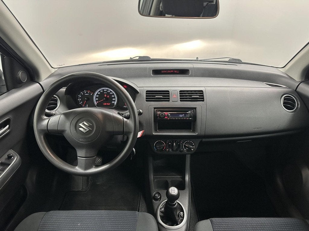 Suzuki Swift 1.3 GA AIRCO ELEKTRISCHE RAMEN., Elektrische ramen, Stof, Gebruikt, Met garantie (alle)