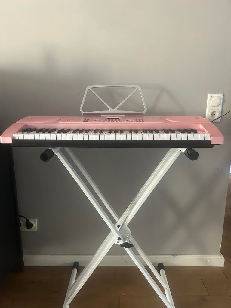 Fazley FKB-050-P 61 toetsen keyboard roze, Muziek en Instrumenten, Keyboards, Ophalen, Zo goed als nieuw, 61 toetsen, Overige merken