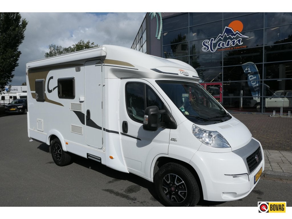 Carado Capron 620, Luifel, Standaard zit, Ringverwarming, Fiat