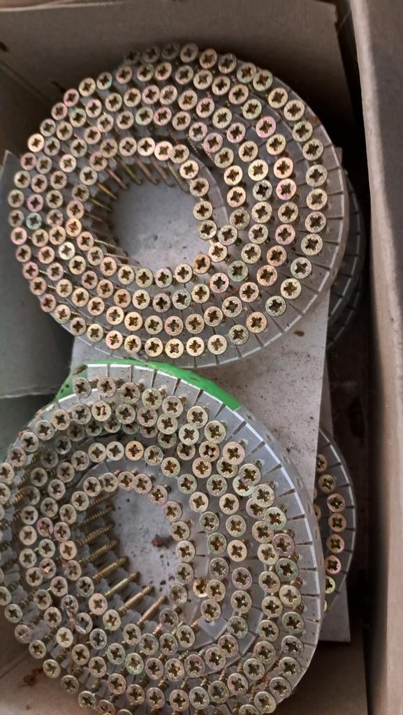 Gereedschappen,  electr. Nieuw en gebruikt .ladder schoenen, Ophalen, Gebruikt