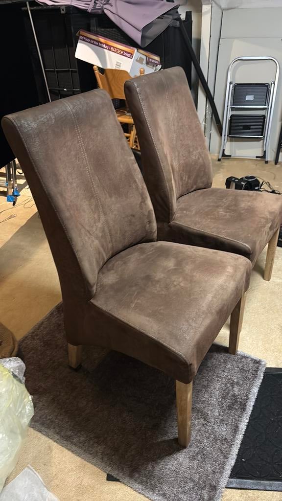 2 stoelen €10,00, Ophalen of Verzenden, Zo goed als nieuw, Twee