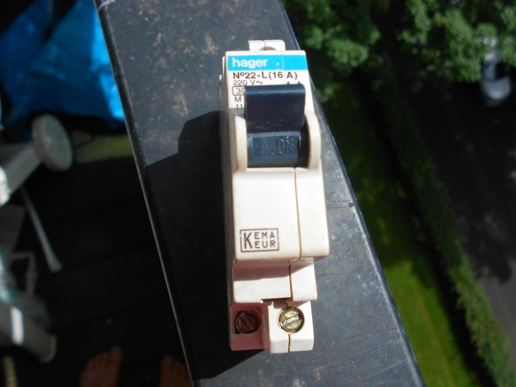 Schakelautomaat Hager 1A traag, 1-polig en 0, gebruikt., Ophalen, Gebruikt, Schakelaar
